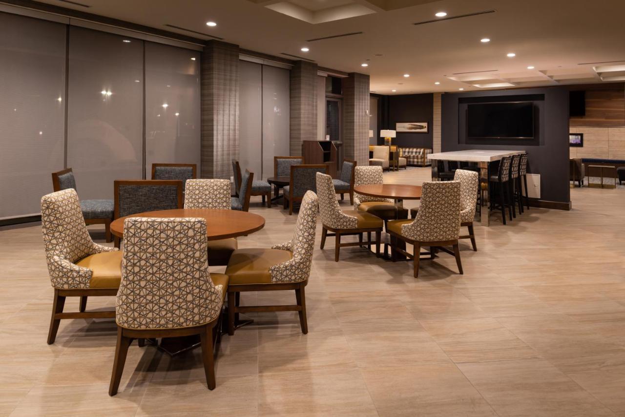 Courtyard By Marriott Charlotte Northlake Exterior foto